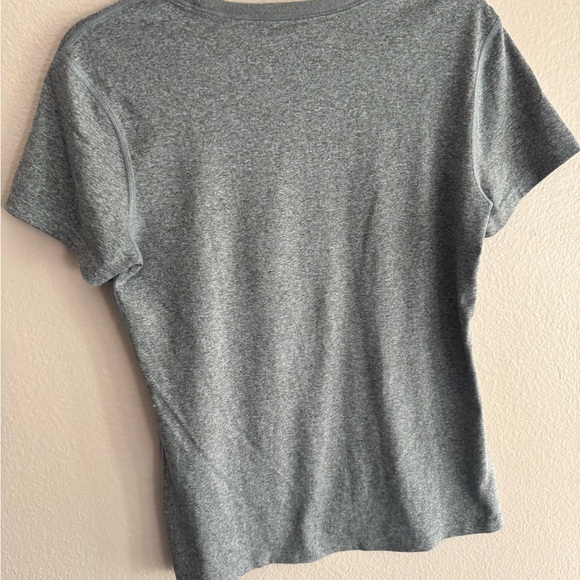 Nike Dri-Fit San Diego Aztecs Grey Athletic Training relaxed fit TShirt - Medium - Picture 3 of 6